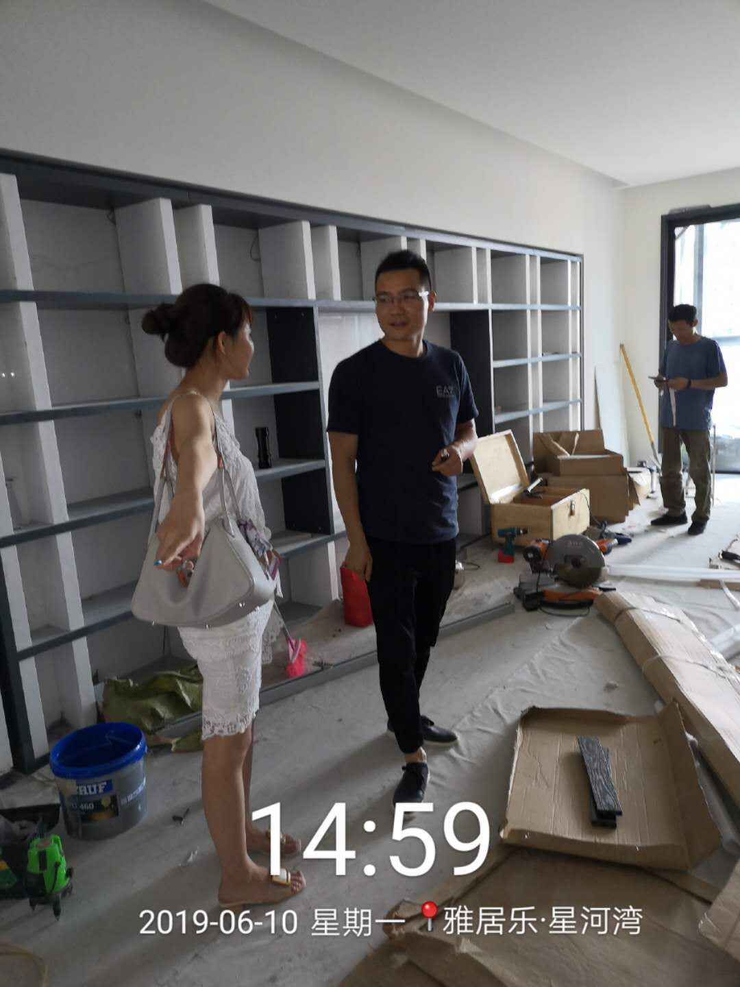 阳台柜体安装，踢脚线收边条施工方案确定